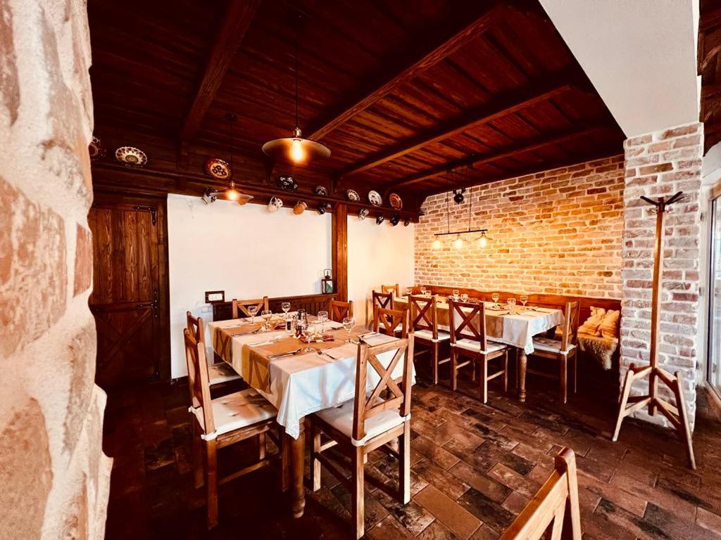 Bed and Breakfast Pilisi Lovas Major, Dorog Esterno foto